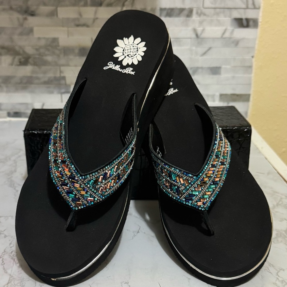 Yellow Box Black Sandals with Multicolor Turquoise Beading - Picture 5 of 7